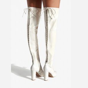 🆕 High Block Heel Boots in Off White Bone Wide Calf